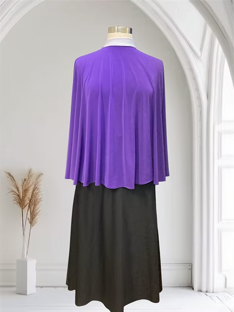 Woman's Comfort Style Capelet