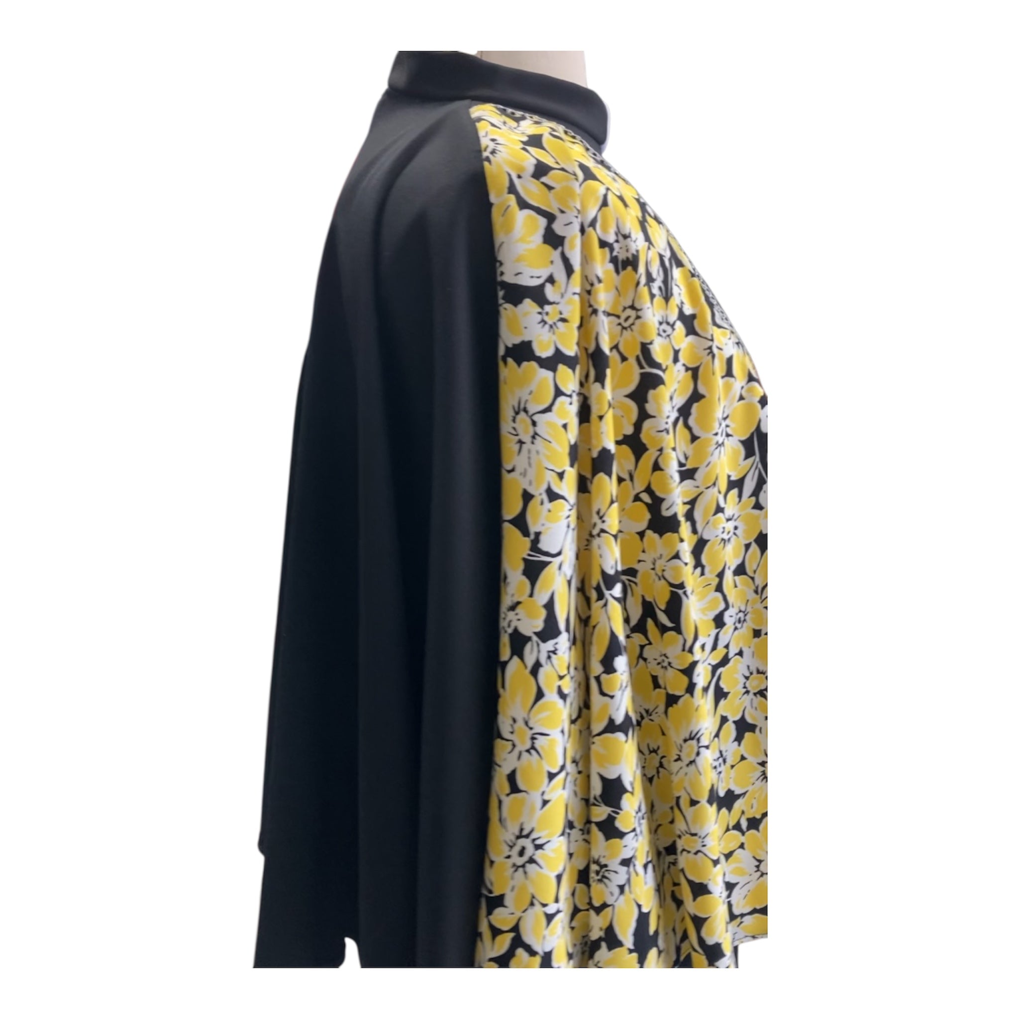 Woman's Fancy Floral Capelet